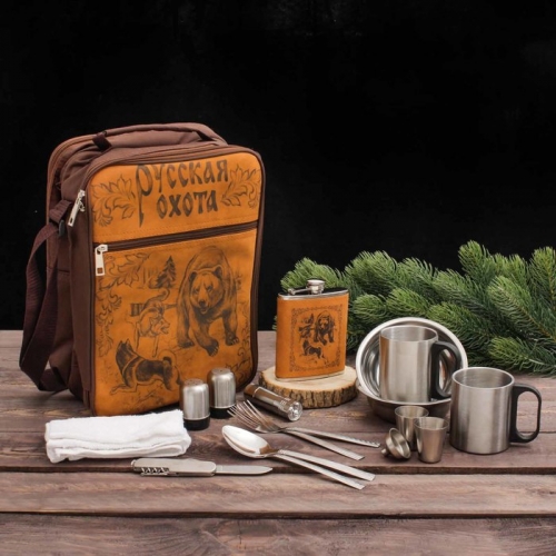 Набор д/пикника "Медведь и собаки" (17 предметов)